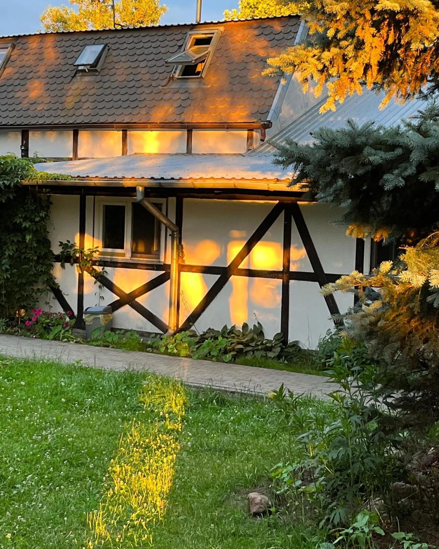 Apartament-Samodzielne Mieszkanie-Agroturystyka-Puszcza Kampinoska Leoncin Exterior photo